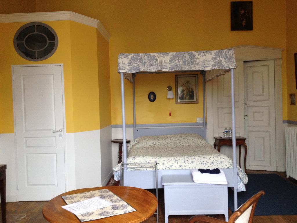 Chateau De Thegra Balma Room photo